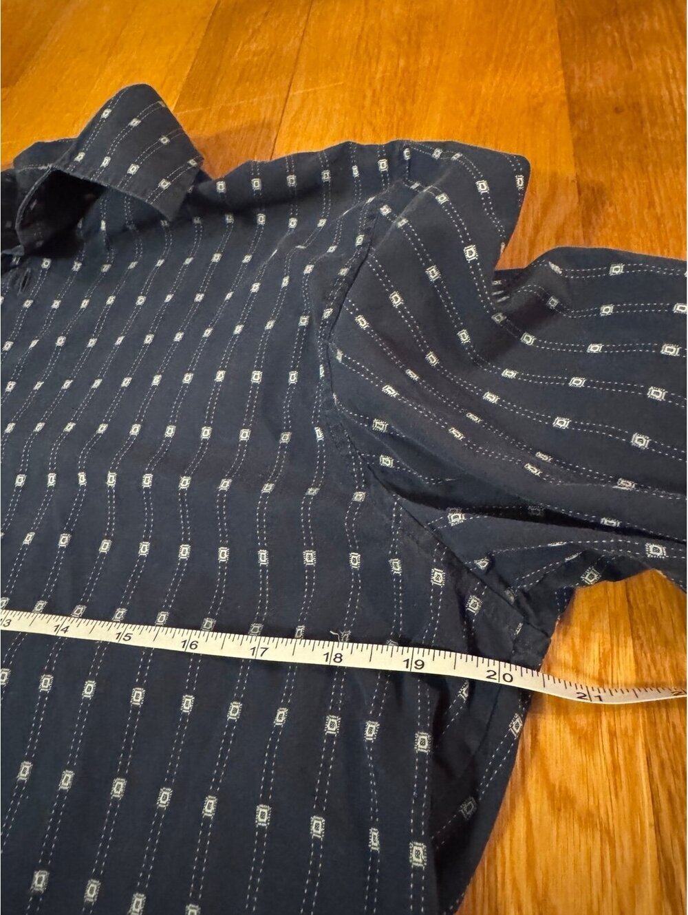 Express button up - Picture 4 of 6
